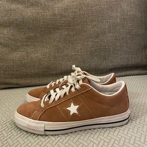 Worn once low profile Converse
